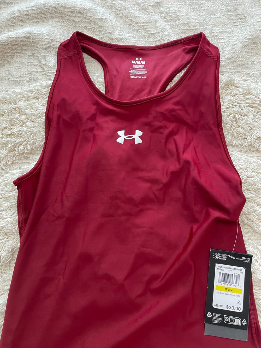 Under Armour Ruby Red Racerback Tank burgundy compression size medium NWT - Picture 3 of 6